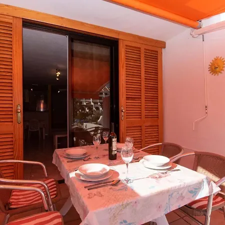 Park Santiago Ii 255 - Two Bed Daire *