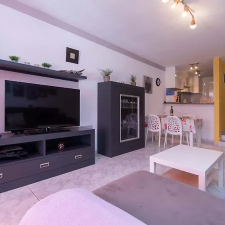 Park Santiago Ii 255 - Two Bed Daire